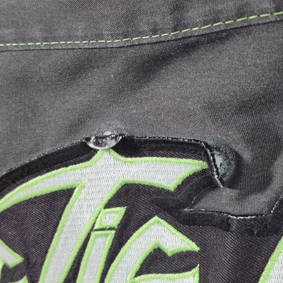 Arctic Cat  Distressed Garage Button Up Shirt Mens XL Snowmobile Mechanic - Picture 8 of 9